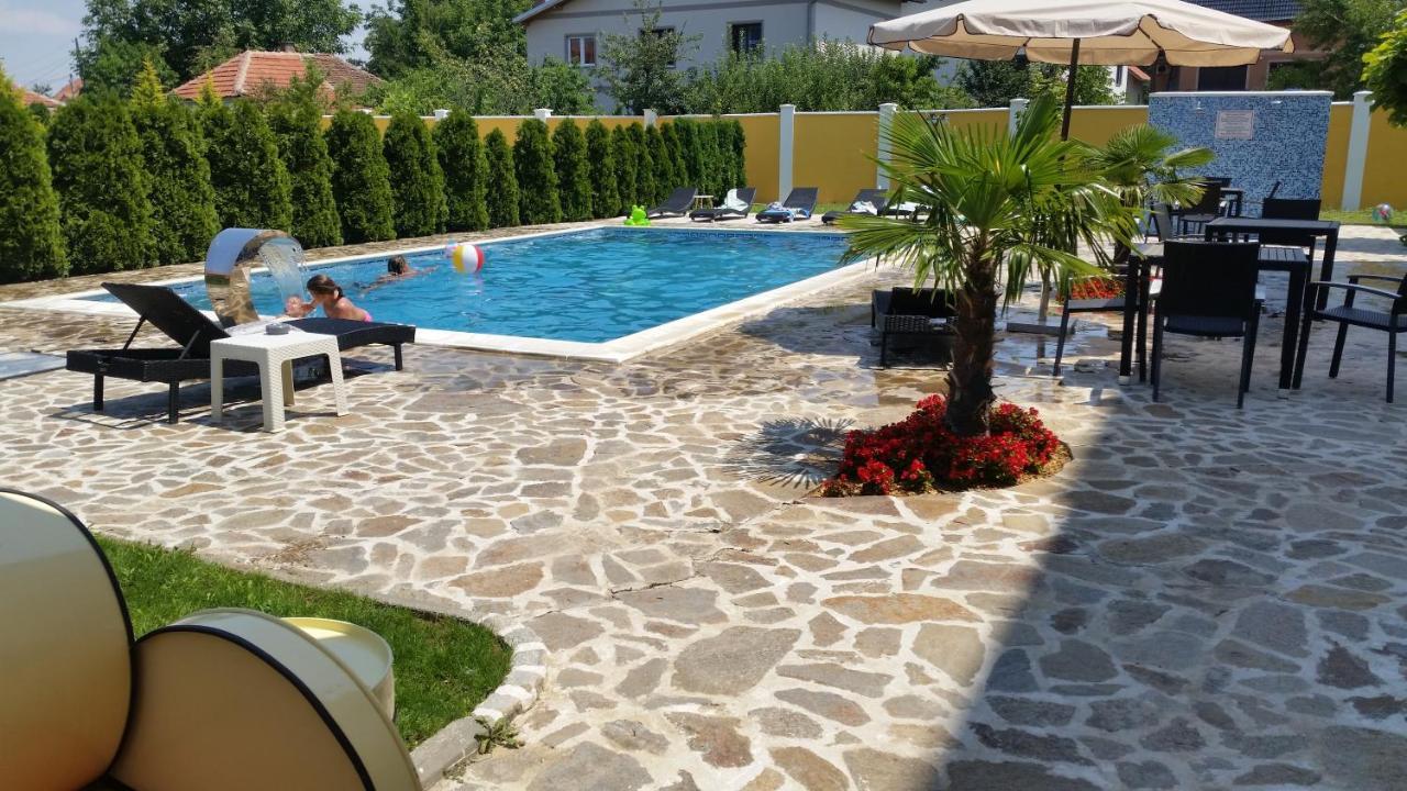 Vila Kristina Negotin Extérieur photo