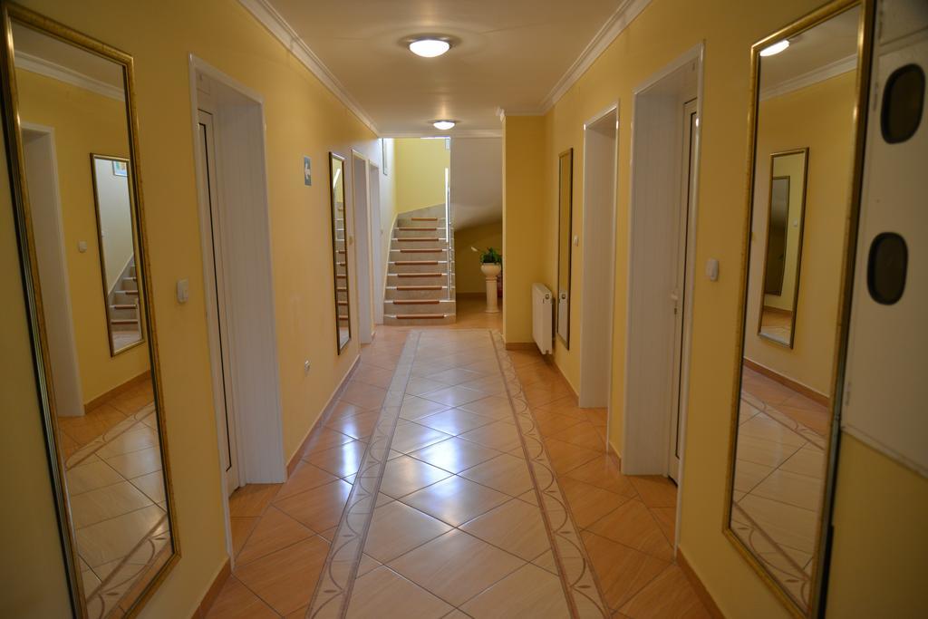 Vila Kristina Negotin Extérieur photo